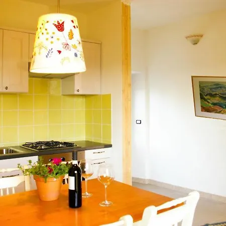 Apartman Lovera Sleeps 17 Pool Wifi *
