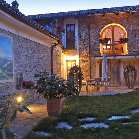 Lovera Sleeps 17 Pool Wifi Belvedere Langhe