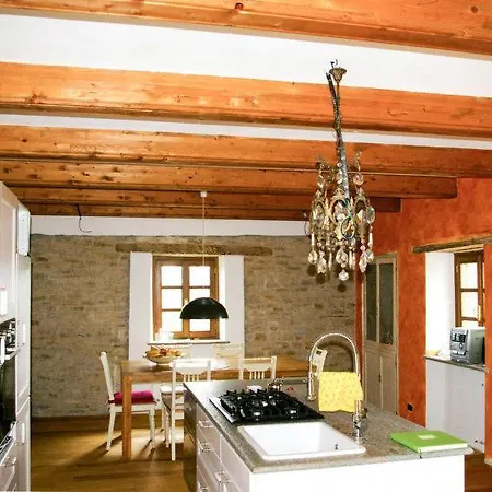 Lovera Sleeps 17 Pool Wifi Apartman Belvedere Langhe